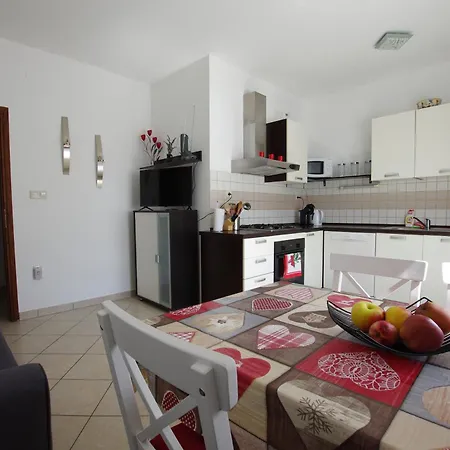 Apartment Andre 1 *